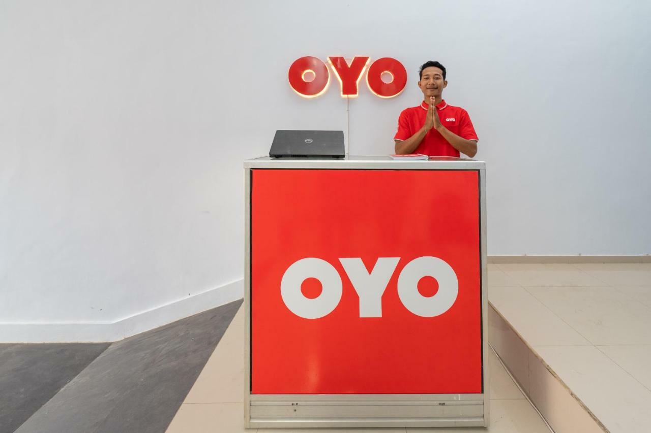 Vaccinated Staff -Oyo 672 Bali Radiance Canggu Exterior photo